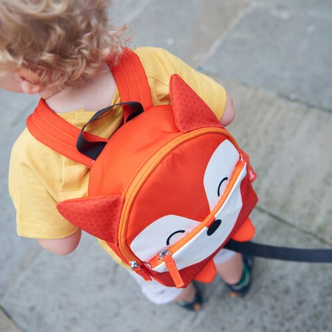 sure steps safety rein & backpack - diono® accessories